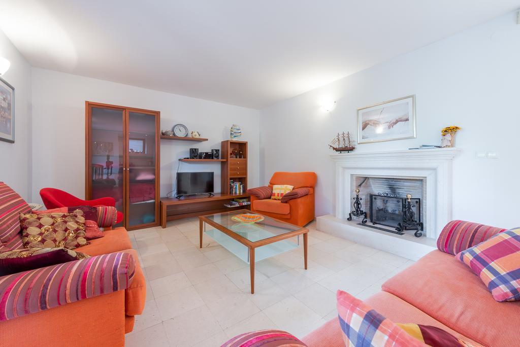Apartment Dora 챠브타트 외부 사진